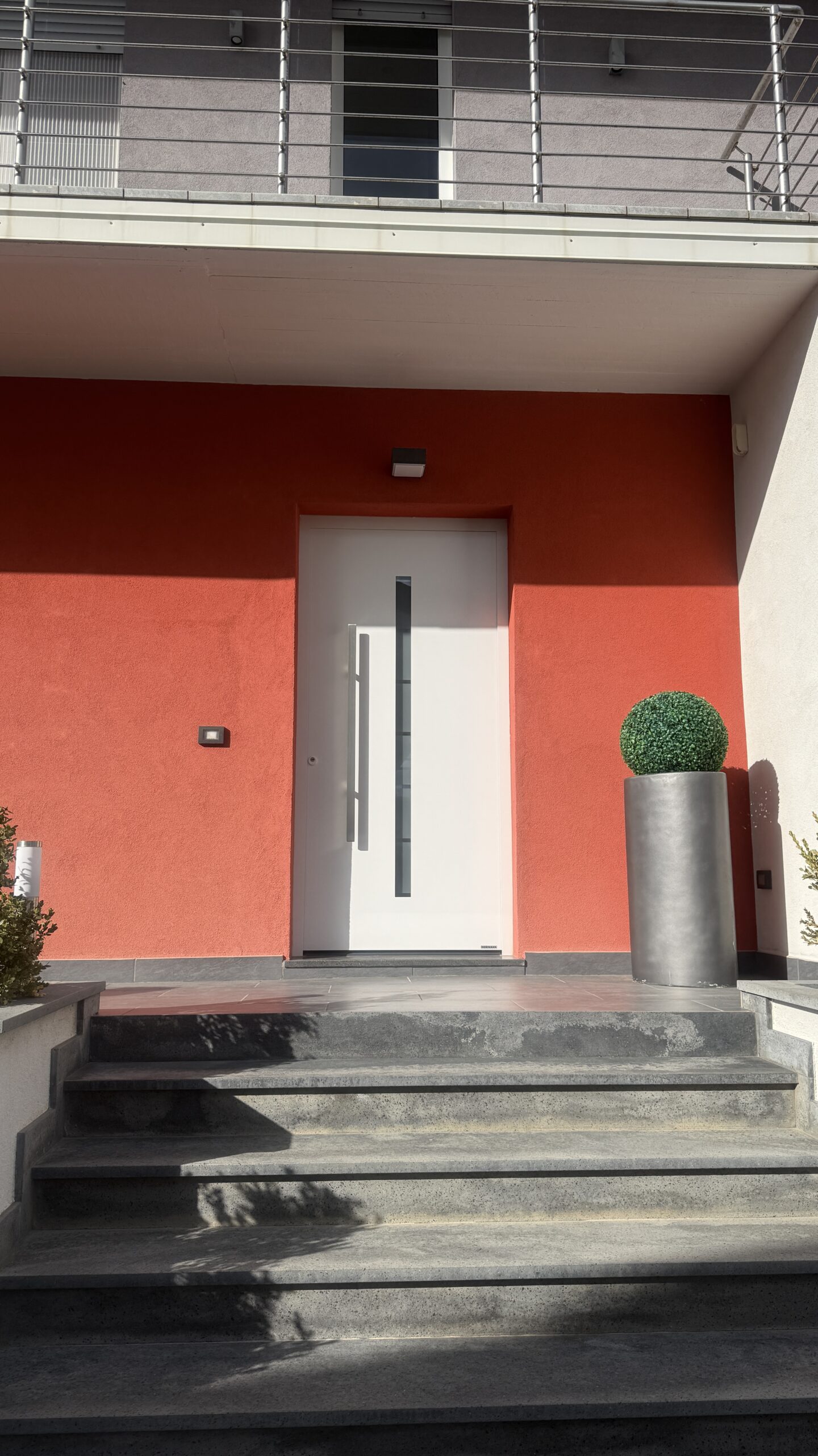 Porta d’ingresso Thermo65 Motivo 015 installata da Coges Infissi ad Acri (CS)